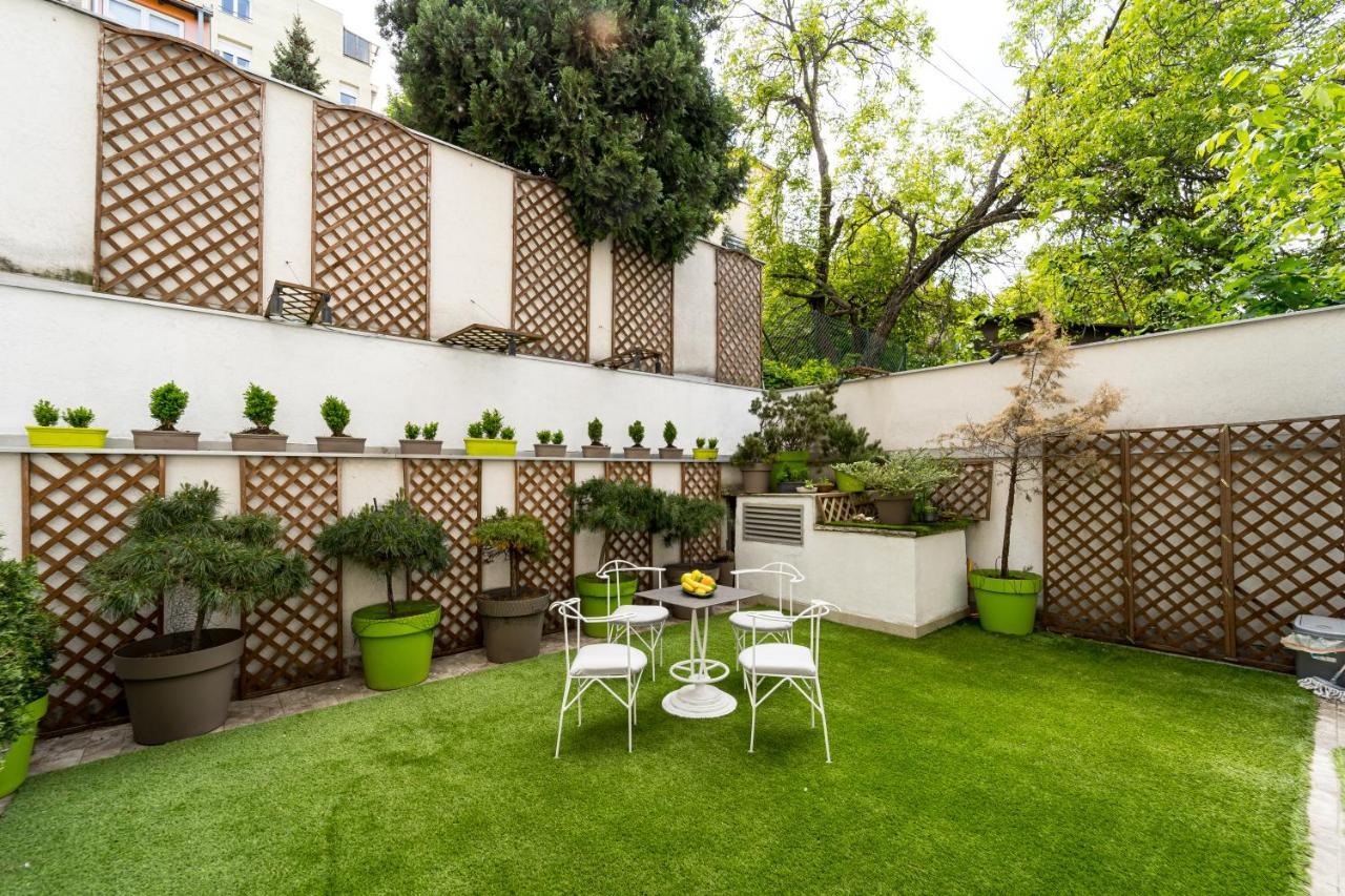 Apartment Urban Garden Belgrado Exterior foto